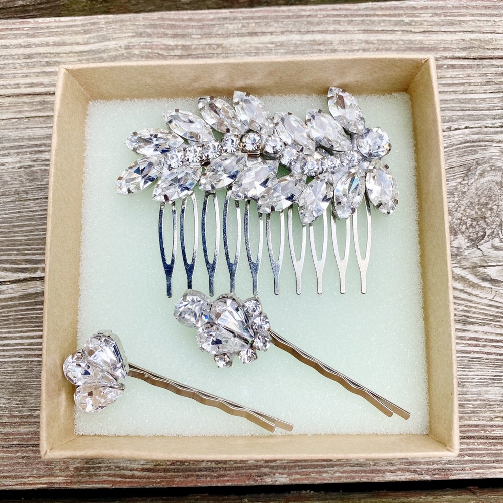Handmade in Israel by Hinuma Rhinestone Hair Comb and Pins